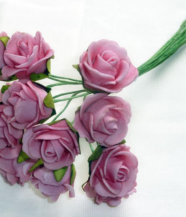 Small Foam Roses (pink)