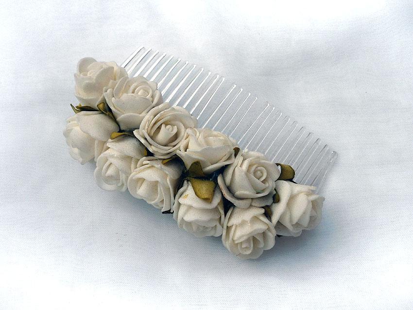 Foam Rose Hairslide (white)